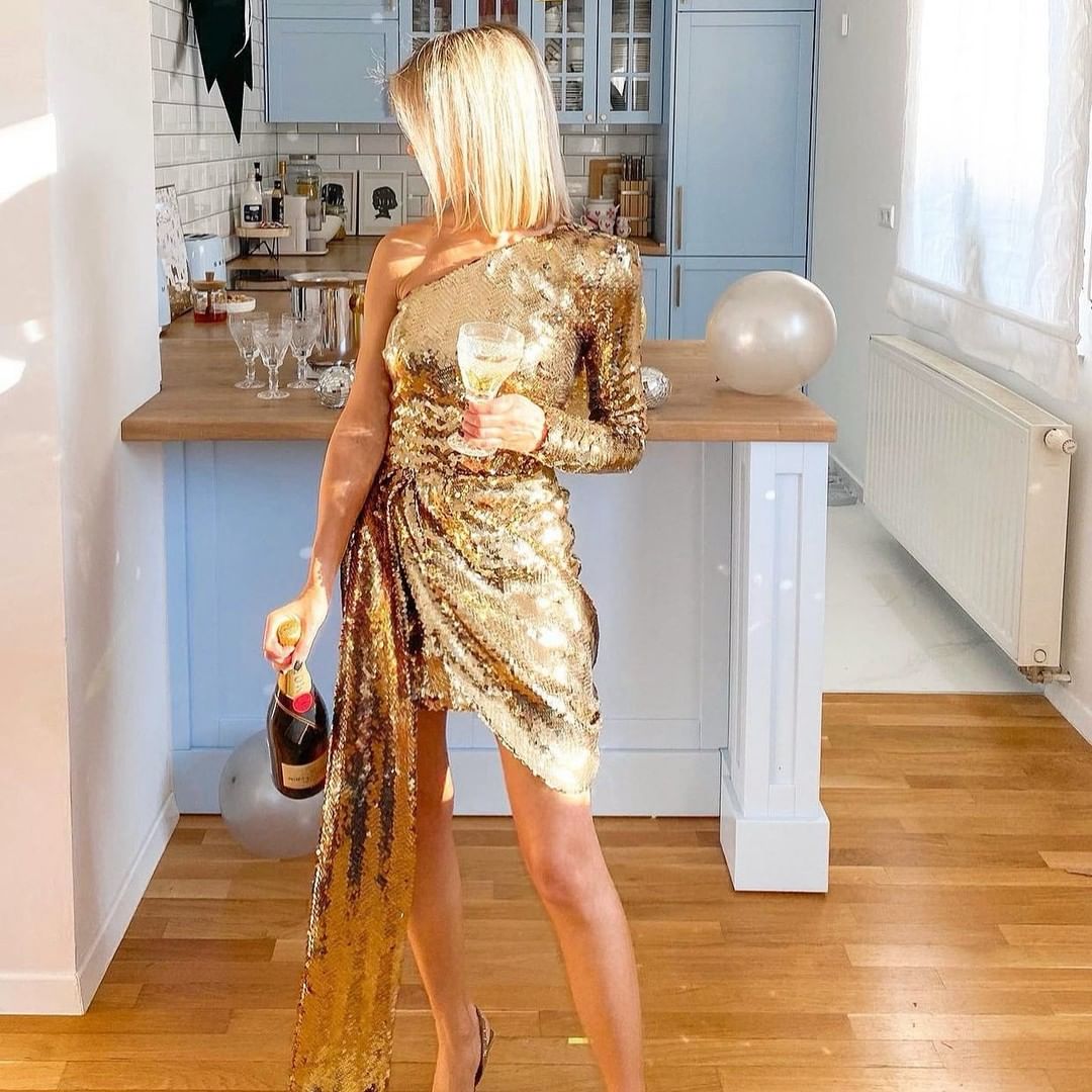 Aurelia Dress in Gold