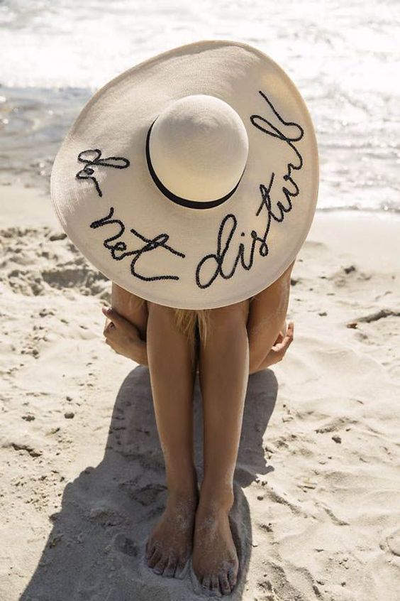 do not disturb sun hat
